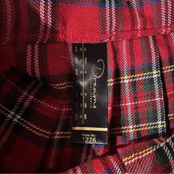 School girl mesh outfit - Picture 4 of 5